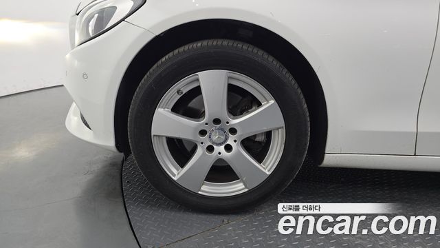 Mercedes-Benz C-Class из Кореи Encar