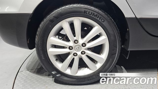 Hyundai Tucson Diesel 2WD LX20 Premier — пробег 125 262 км — фото 5 из 5