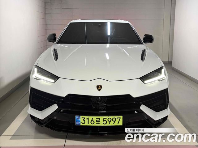 Lamborghini Urus 4.0 V8 S — пробег 9 900 км — фото 3 из 5