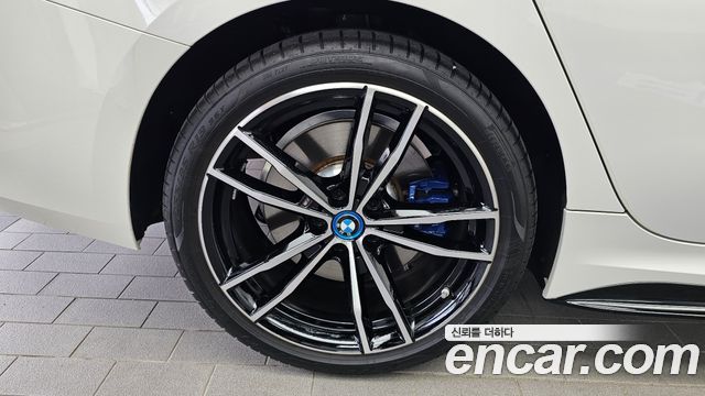 BMW 3-Series из Кореи Encar