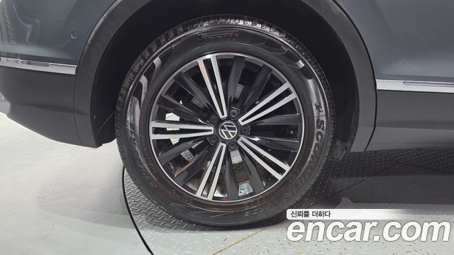Volkswagen Tiguan из Кореи Encar