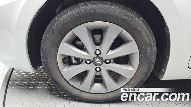 Hyundai Accent из Кореи Encar