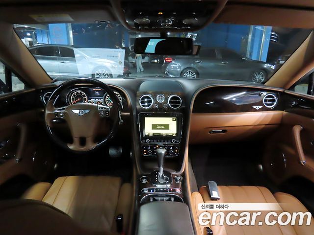 Bentley Flying Spur 4.0 — пробег 94 378 км — фото 5 из 5