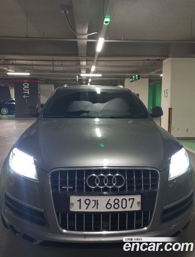 Audi Q7 35 TDI Quattro Dynamic 4L — пробег 189 000 км — фото 3 из 5