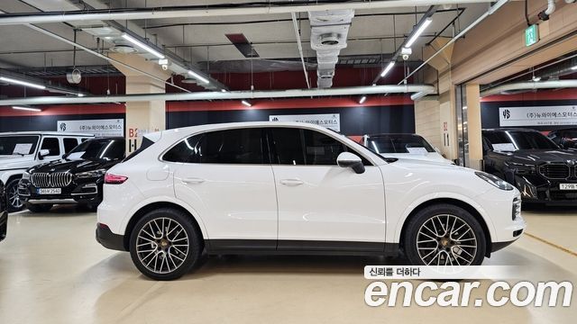 Porsche Cayenne 3.0 — пробег 54 500 км — фото 3 из 5