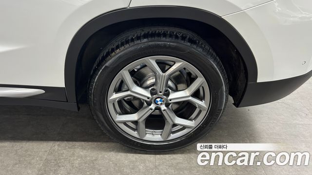 BMW X4 xDrive20i xLine — пробег 51 558 км — фото 5 из 5