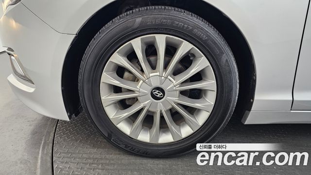 Hyundai Sonata 2.0 Smart — пробег 176 182 км — фото 5 из 5