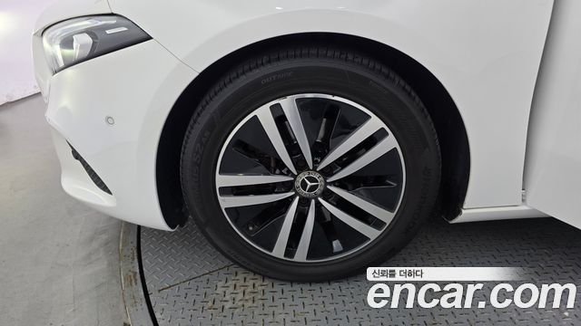 Mercedes-Benz A-Class из Кореи Encar