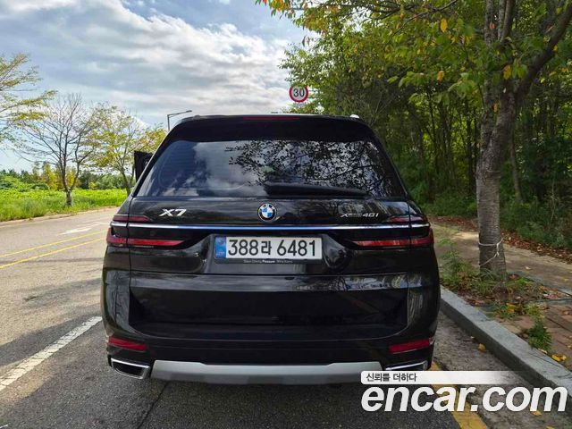 BMW X7 xDrive 40i Design Pure Excellence 6-Seater — пробег 18 000 км — фото 3 из 5
