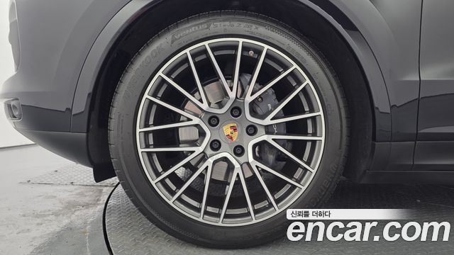 Porsche Cayenne 3.0 — пробег 62 132 км — фото 5 из 5