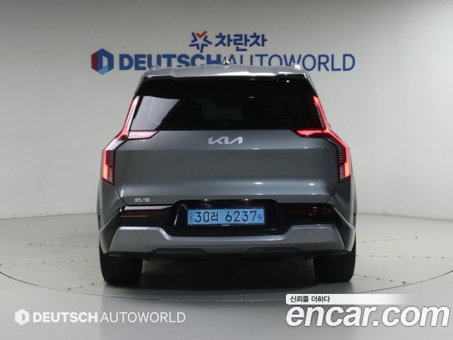 Kia EV9 Long Range 4WD Earth — пробег 96 362 км — фото 5 из 5