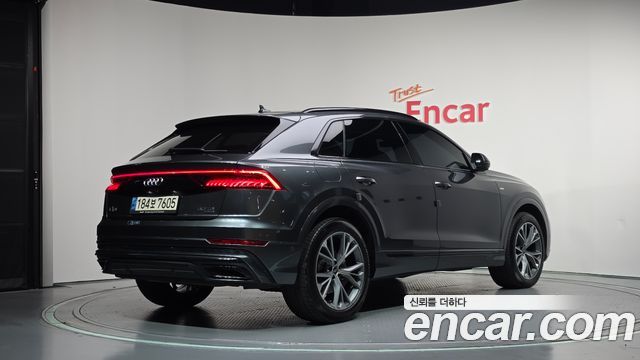 Audi Q8 50 TDI Quattro Premium — пробег 97 628 км — фото 2 из 5