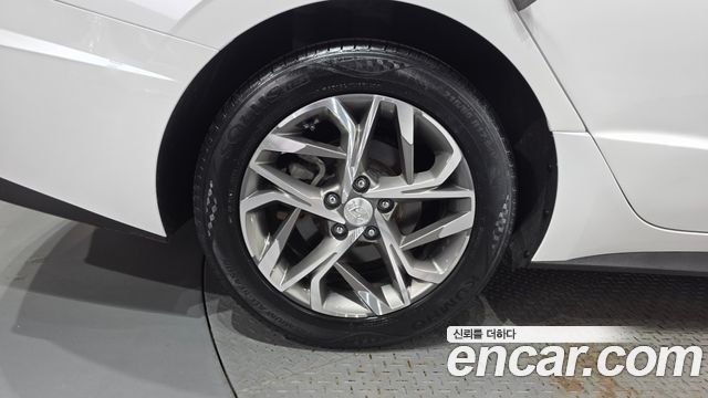 Hyundai Sonata 2.0 Smart — пробег 109 008 км — фото 5 из 5