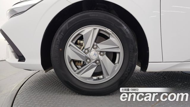 Hyundai AVANTE 1.6 Smart — пробег 70 671 км — фото 5 из 5