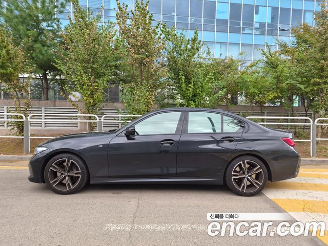BMW 3-Series 320i M Sport — пробег 45 972 км — фото 5 из 5