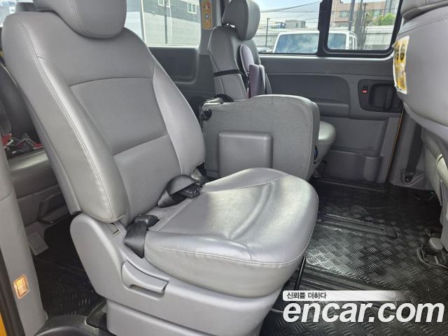 Hyundai Starex School Bus — пробег 69 487 км — фото 5 из 5