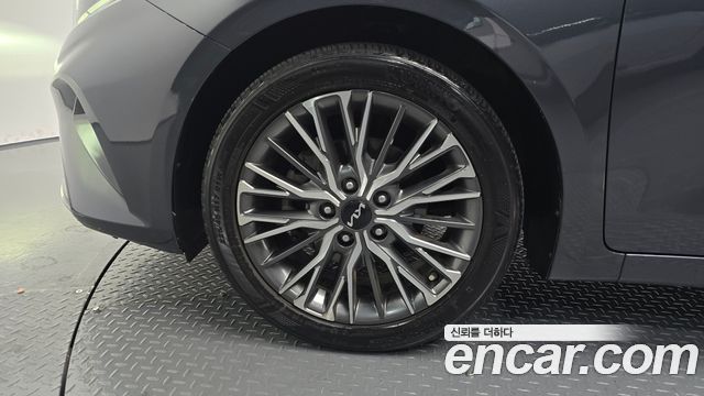 Kia K3 из Кореи Encar