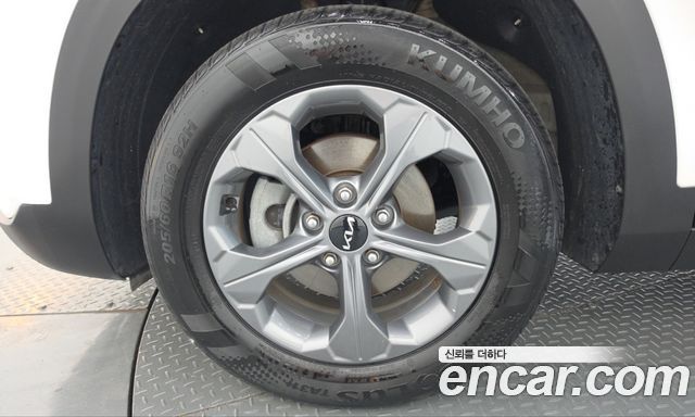 Kia Seltos из Кореи Encar