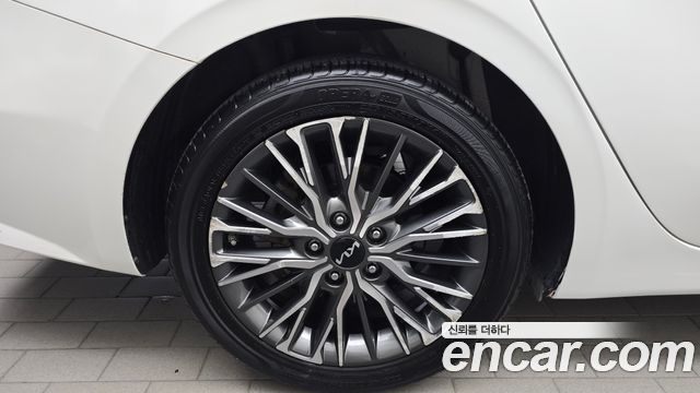 Kia K3 из Кореи Encar