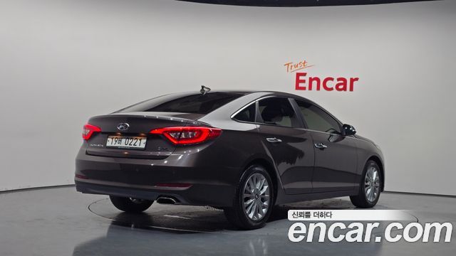 Hyundai Sonata 2.0 Smart — пробег 75 214 км — фото 2 из 5