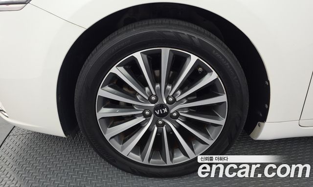 Kia K7 из Кореи Encar