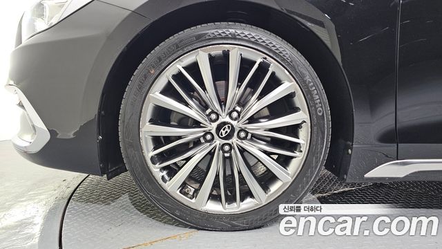 Hyundai Grandeur из Кореи Encar