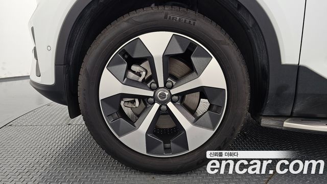 Volvo XC40 из Кореи Encar