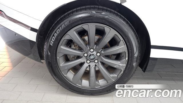 Land Rover Range Rover Velar из Кореи Encar