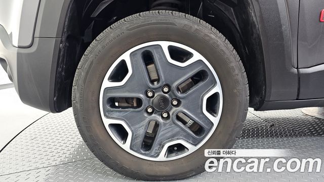 Jeep Renegade из Кореи Encar