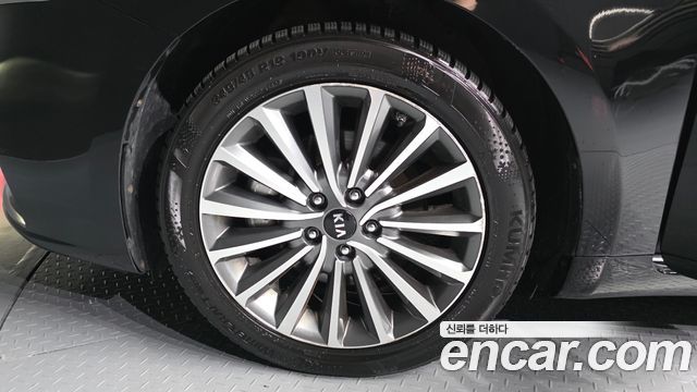 Kia K7 из Кореи Encar