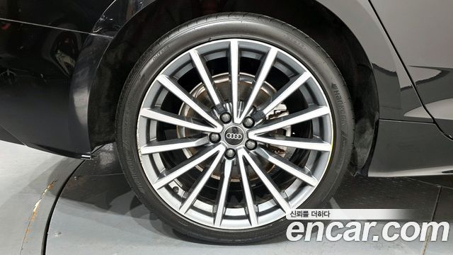 Audi A5 40 TFSI Quattro Sportback — пробег 37 034 км — фото 5 из 5