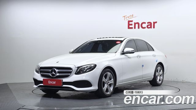 Mercedes-Benz E-Class из Кореи Encar