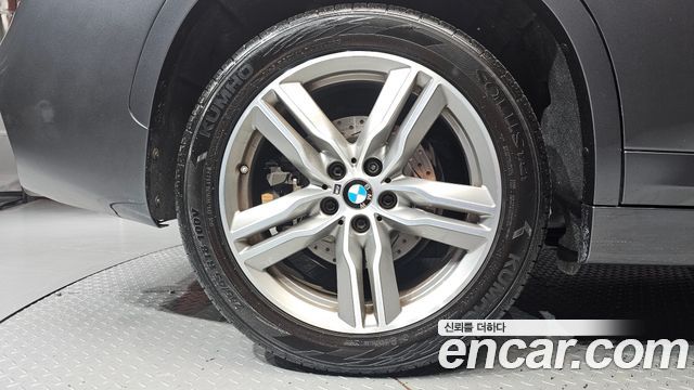 BMW X1 xDrive 20d M Sport package — пробег 164 475 км — фото 5 из 5