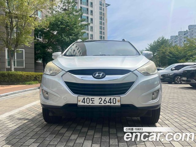 Hyundai Tucson Diesel 2WD LX20 Smart-Pack — пробег 219 000 км — фото 2 из 5