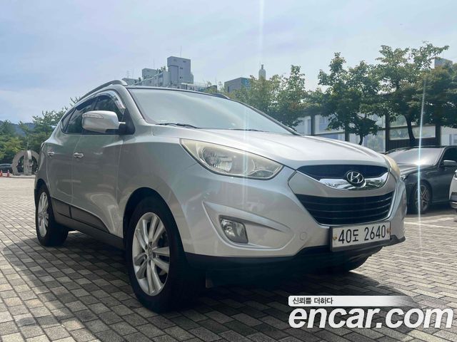 Hyundai Tucson Diesel 2WD LX20 Smart-Pack — пробег 219 000 км — фото 3 из 5