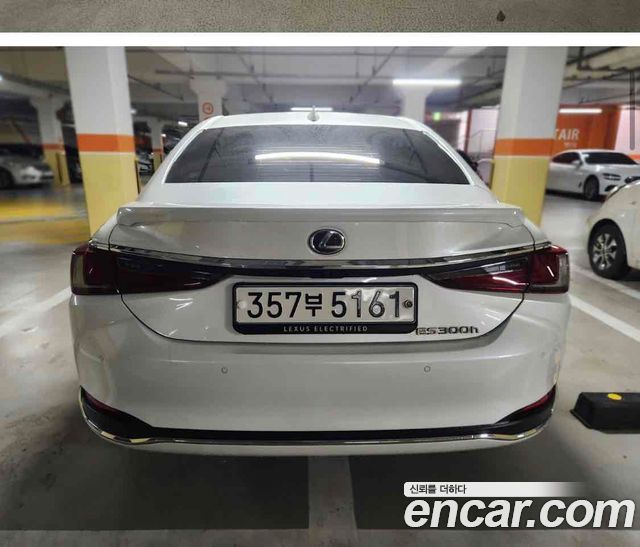 Lexus ES Executive — пробег 77 500 км — фото 2 из 5