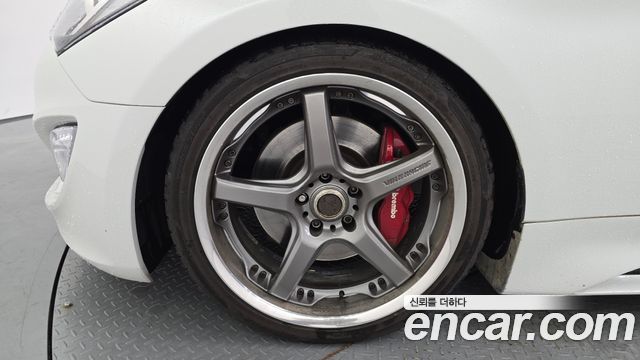 Hyundai Genesis из Кореи Encar
