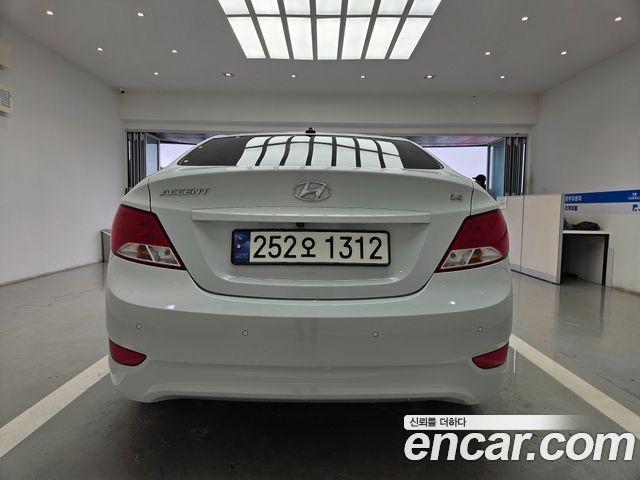 Hyundai Accent 1.4 VVT Smart Special — пробег 97 045 км — фото 5 из 5