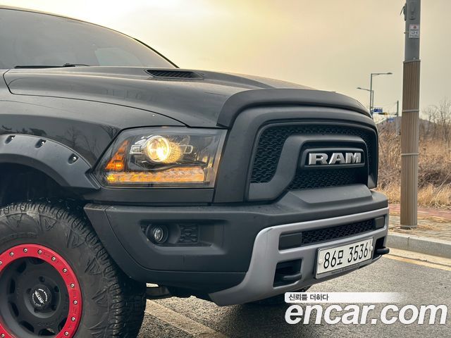 Dodge Ram Pick Up 5.7 — пробег 61 000 км — фото 5 из 5