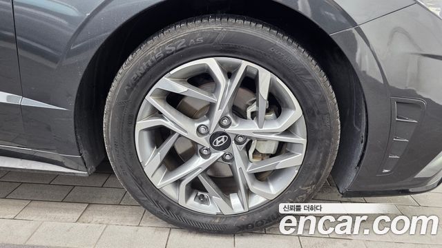 Hyundai Sonata 2.0 Premium — пробег 83 827 км — фото 5 из 5