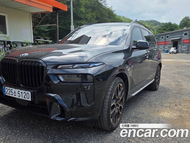 BMW X7 xDrive 40i M Sport 6STR — пробег 29 600 км — фото 5 из 5