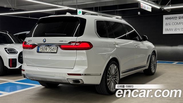BMW X7 xDrive 40i Design Pure Excellence 6-Seater — пробег 75 349 км — фото 2 из 5