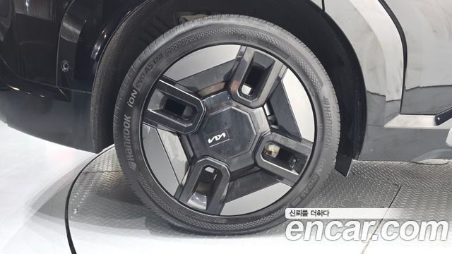 Kia EV9 Long Range 4WD GT Line — пробег 92 624 км — фото 5 из 5