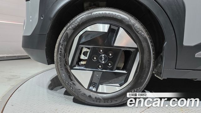 Kia EV3 из Кореи Encar