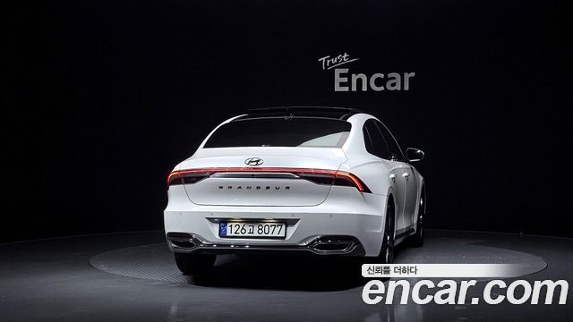 Hyundai Grandeur из Кореи Encar