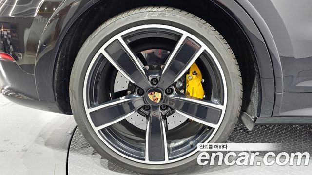 Porsche Cayenne 4.0 Turbo — пробег 83 933 км — фото 5 из 5