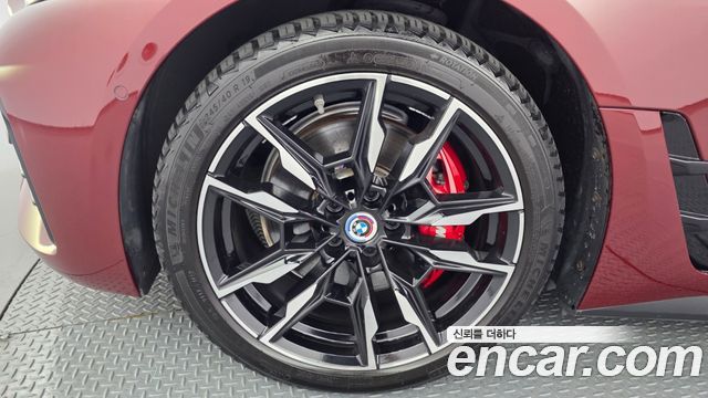 BMW i4 M50 Pro — пробег 48 981 км — фото 5 из 5
