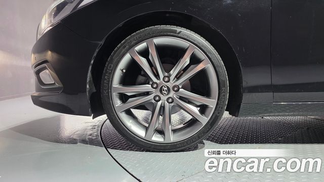 Hyundai Sonata 2.0 Premium — пробег 239 913 км — фото 5 из 5