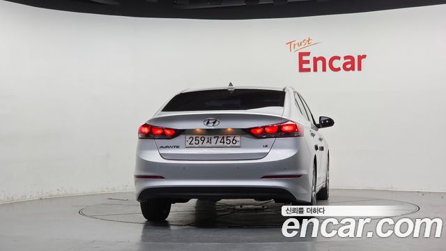 Hyundai AVANTE из Кореи Encar
