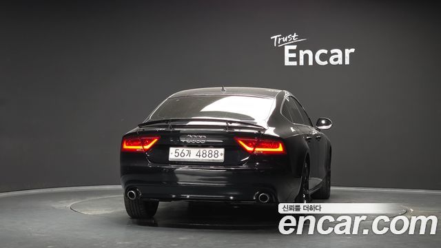 Audi A7 45 TDI Quattro Dynamic 4G — пробег 124 836 км — фото 4 из 5